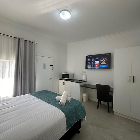 Mia Motel Griffith Exteriér fotografie