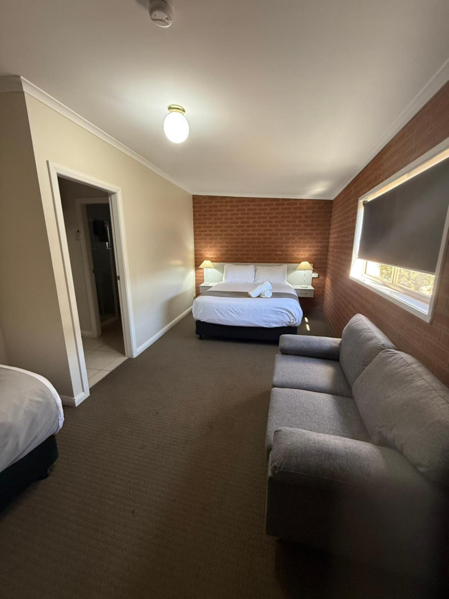 Mia Motel Griffith Exteriér fotografie