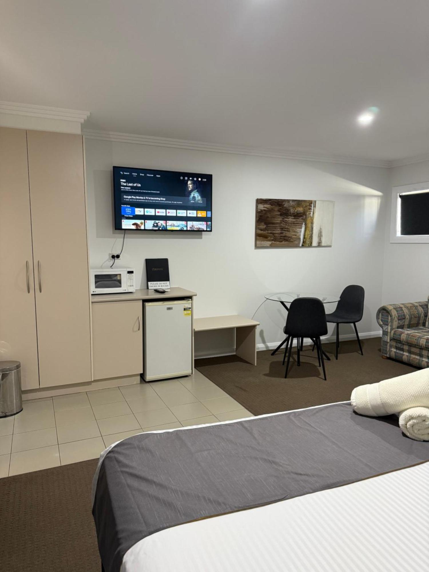 Mia Motel Griffith Exteriér fotografie
